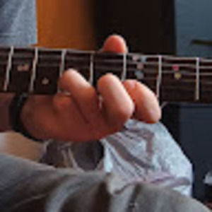 Meet your Posher, Robert rocks seven